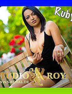 Bild Ruby im Studio Royal
