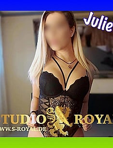 Juliet im Studio Royal
